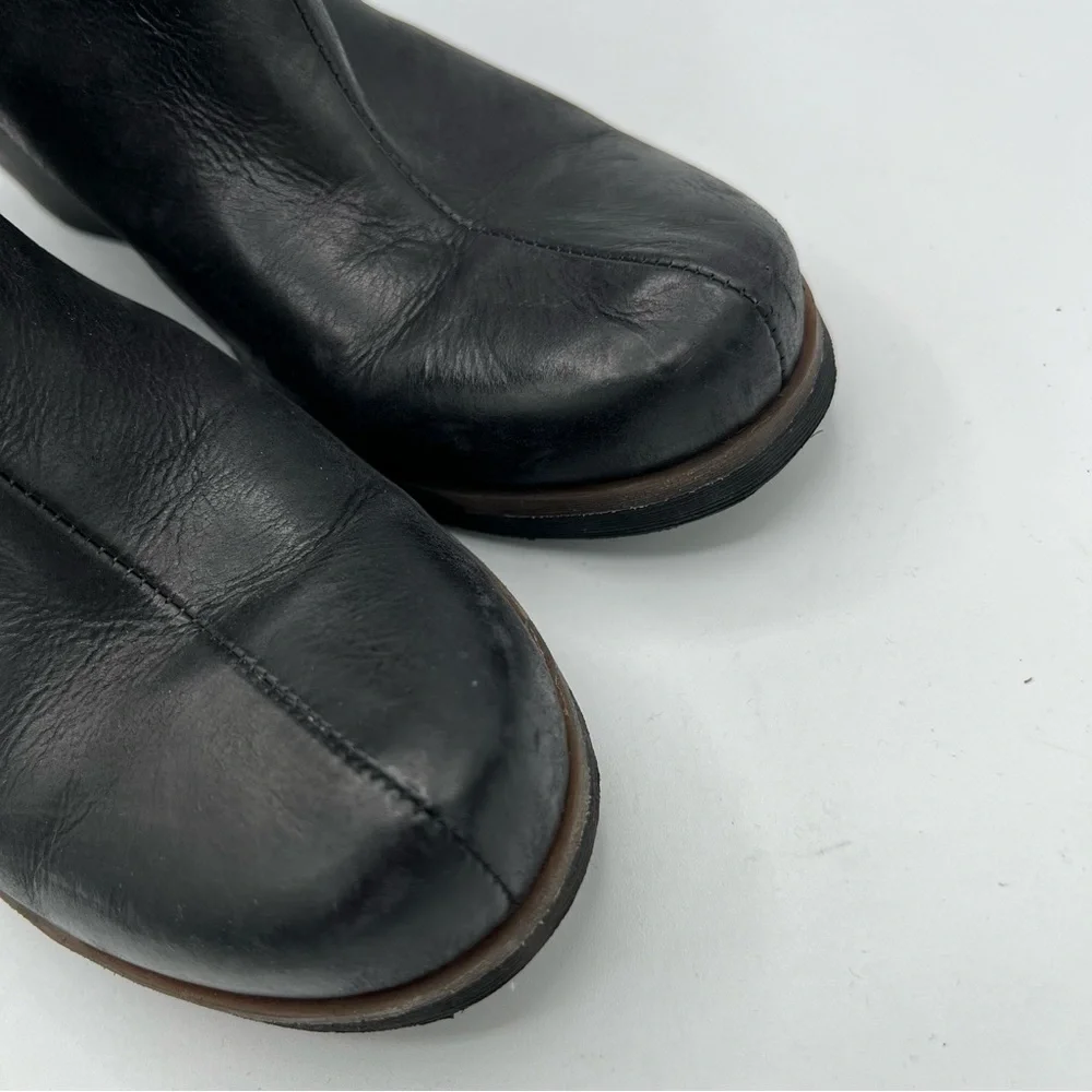 Korks Shamira Leather Ankle Boot Womens 10M‎ Black Chunky Heel Cutout Back Zip